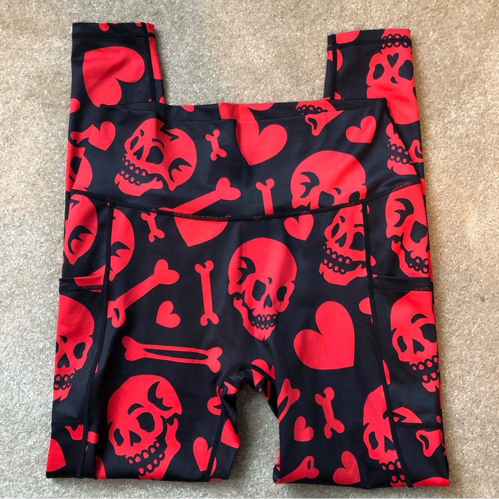 CVG Women's Skull & Heart Full Leggings